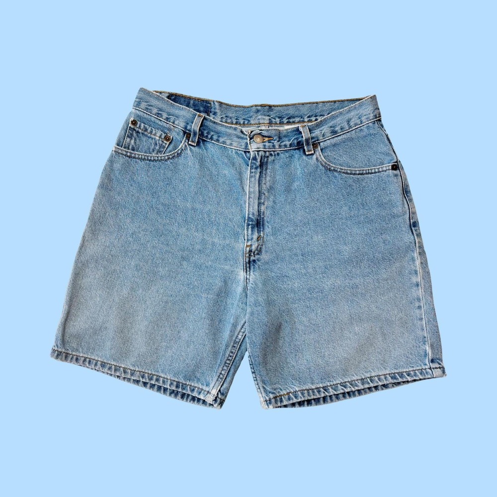 Vintage‎ Light Wash High Waist Levi Jean Shorts, Levi Strauss, Size 12